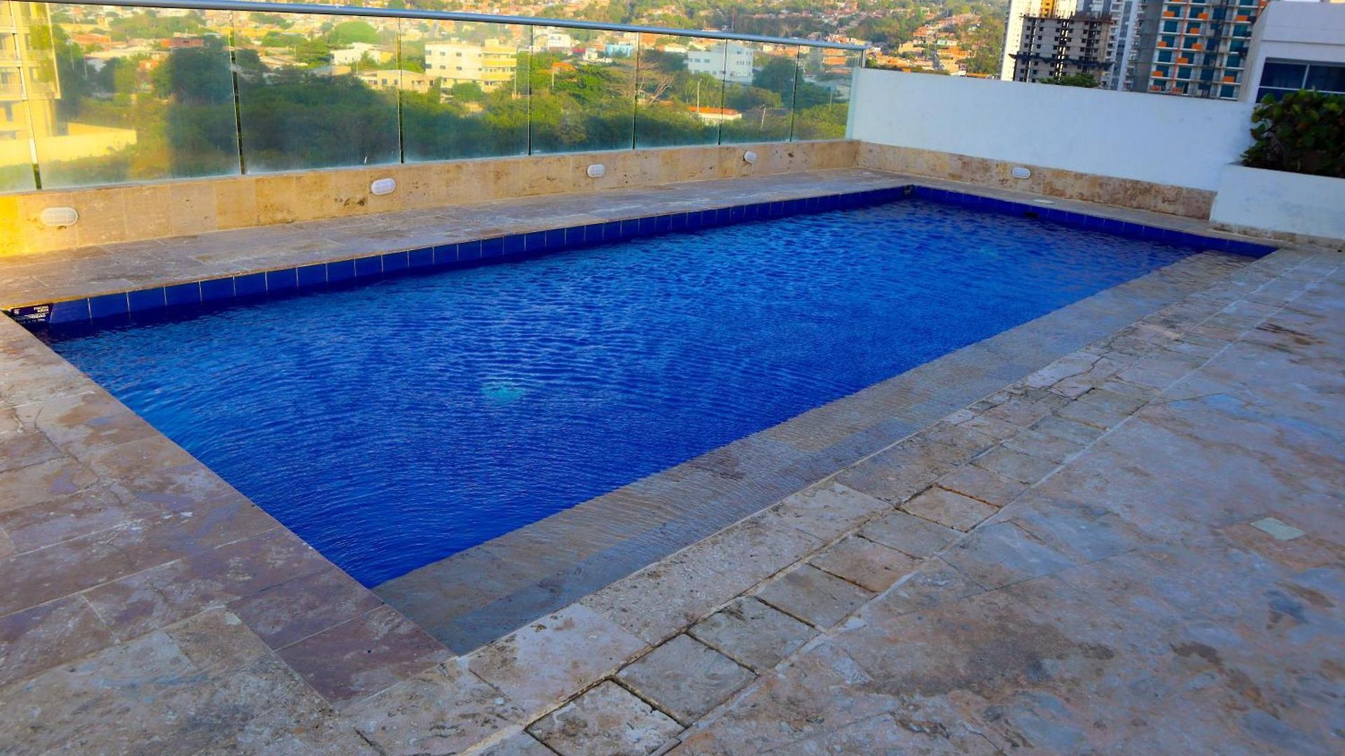 Sky Ocean View Apartamento *
