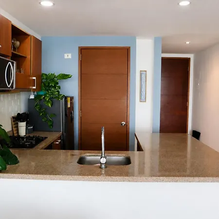 Sky Ocean View Apartment *